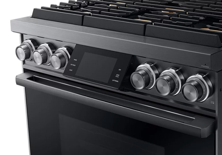 Our Faves Dacor Modernist Gas Range